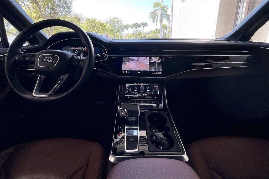 Used 2025 Audi Q7 3.0T Premium Plus image 6