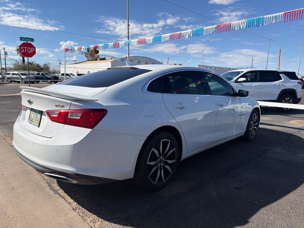 Used 2025 Chevrolet Malibu RS FWD image 3