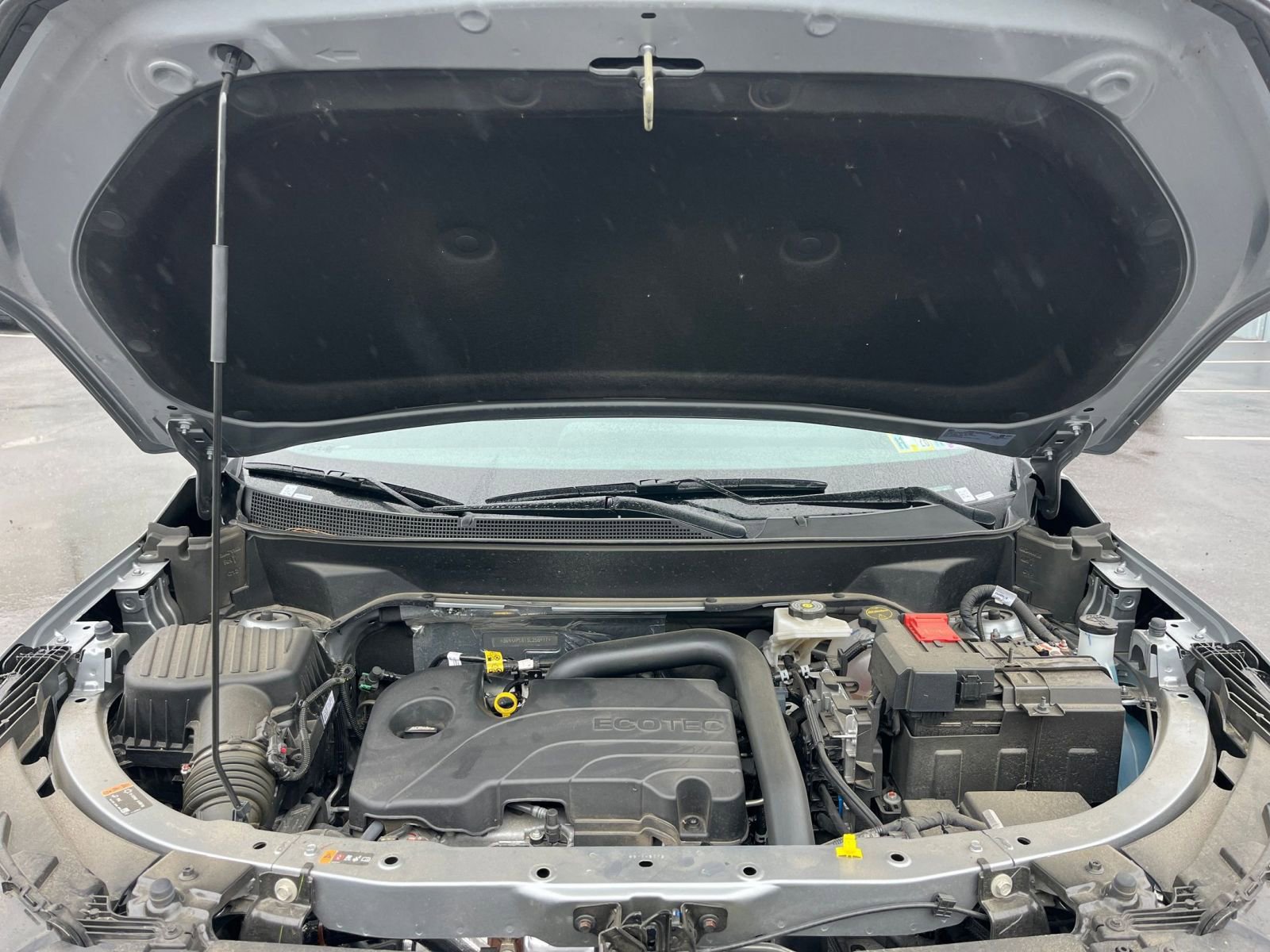 Used 2025 Chevrolet Equinox LT image 31