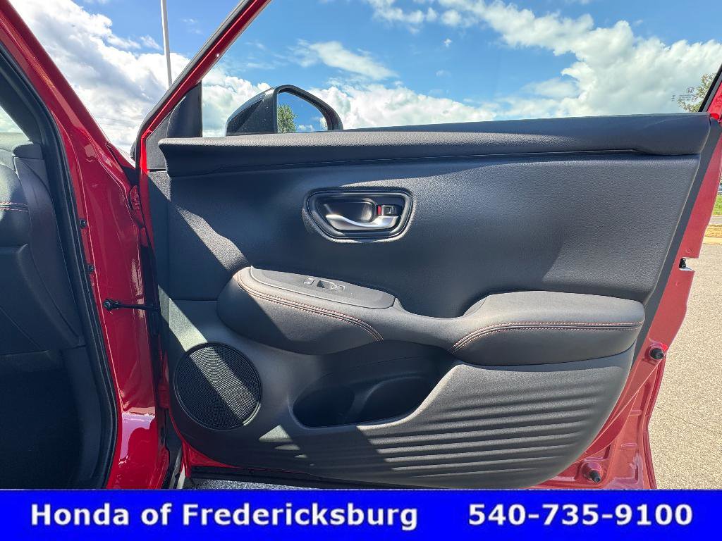 Used 2026 Honda HR-V Sport image 28