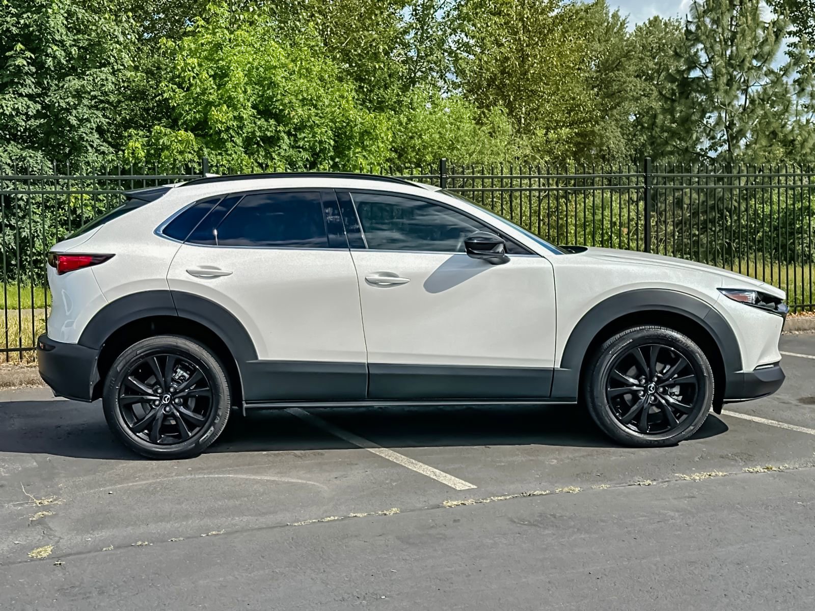 Certified 2025 MAZDA CX-30 2.5 Turbo w/ Premium Plus Pkg AWD/4WD image 2