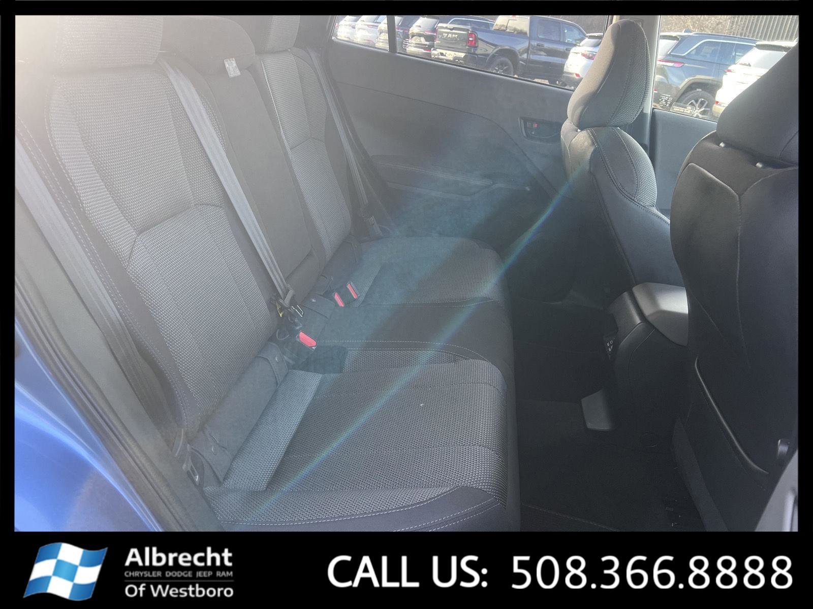 Used 2024 Subaru Crosstrek 2.0i Premium image 17