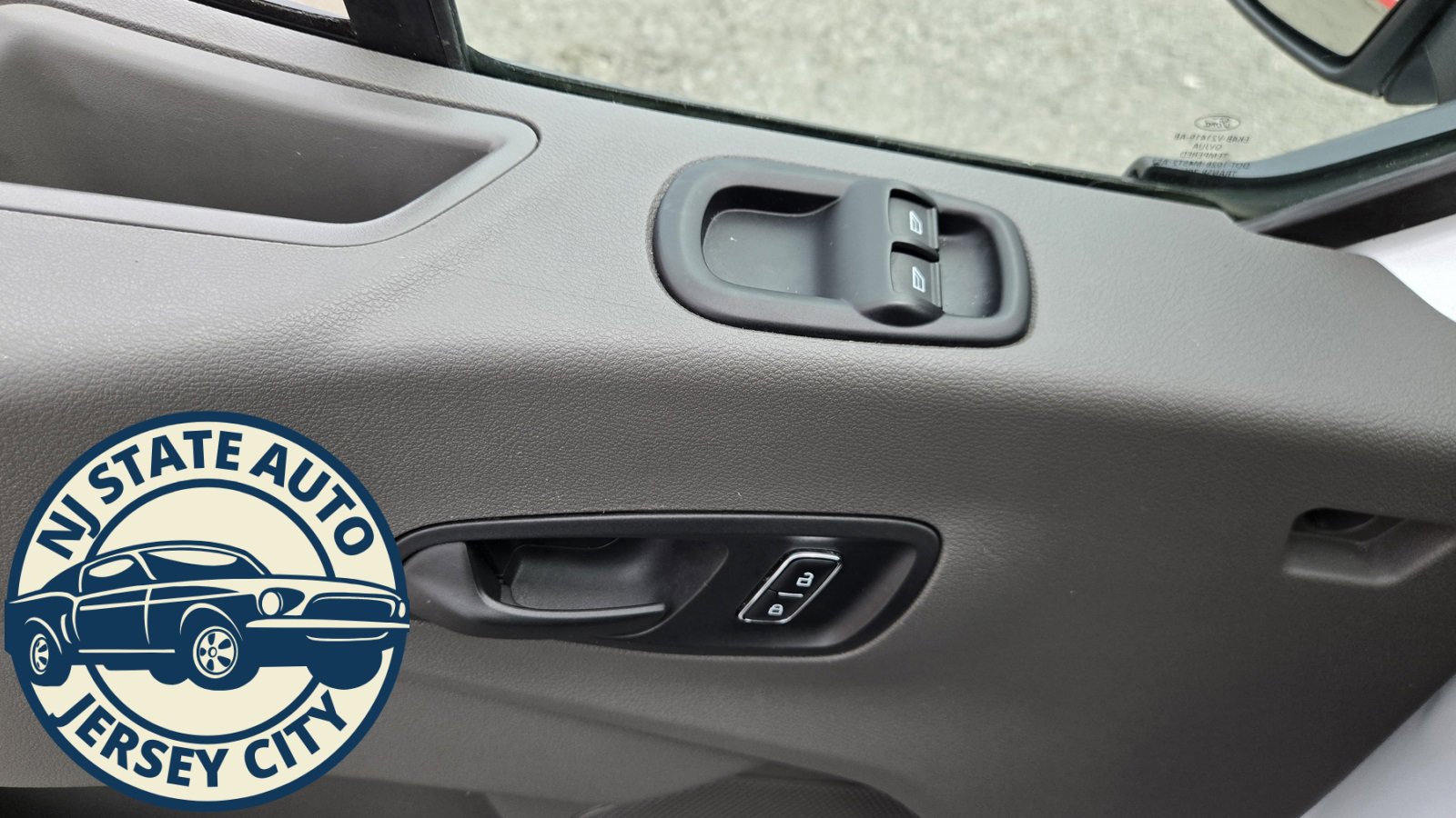 Used 2023 Ford Transit 250 Low Roof w/ Exterior Upgrade Package image 16