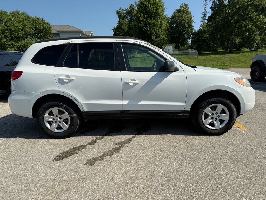 Used 2009 Hyundai Santa Fe GLS w/ Popular Equipment Pkg 2 FWD image 4