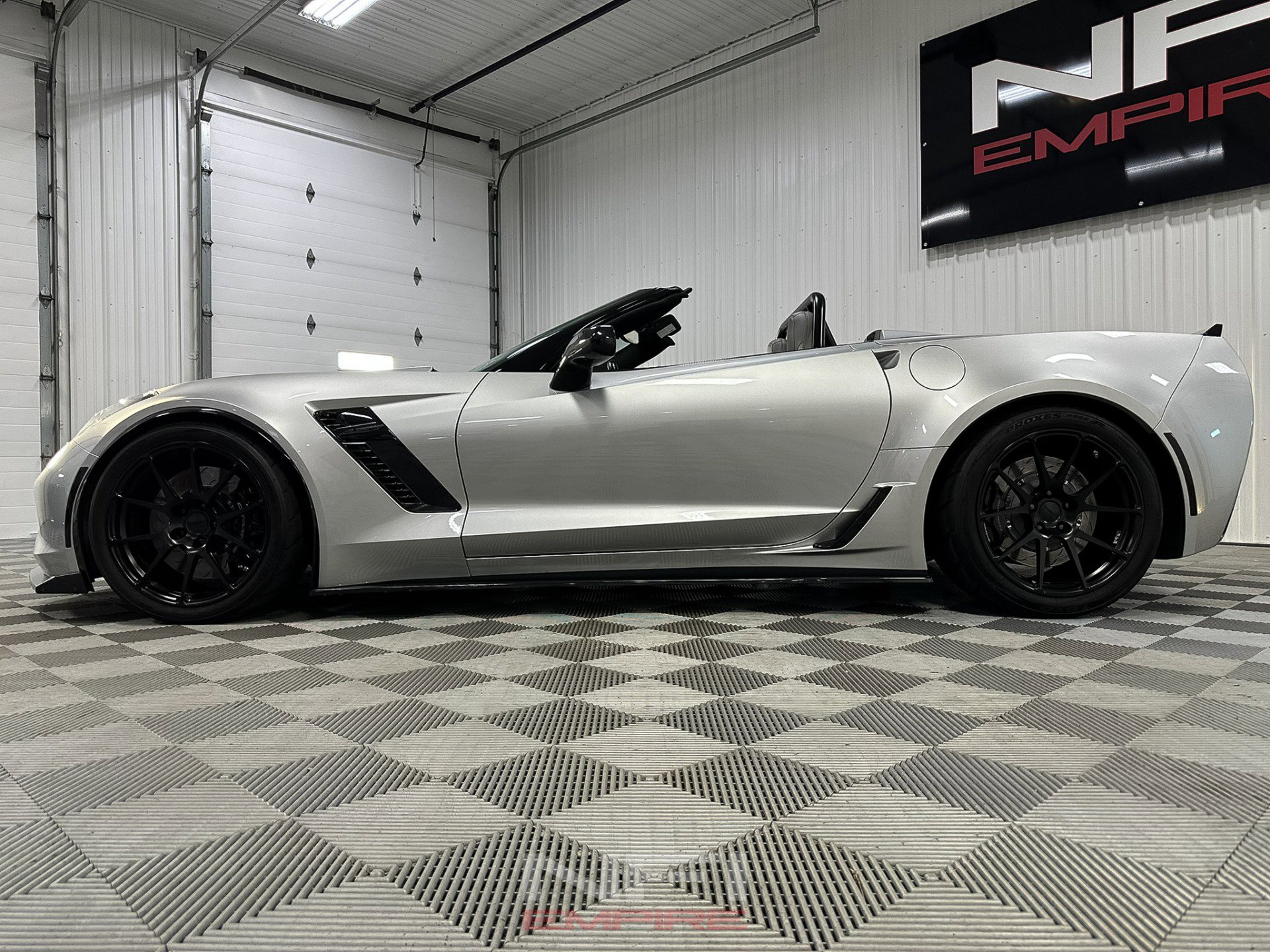 Used 2014 Chevrolet Corvette Stingray Z51 Convertible 2D w/ 3LT Preferred Equipment Group image 20