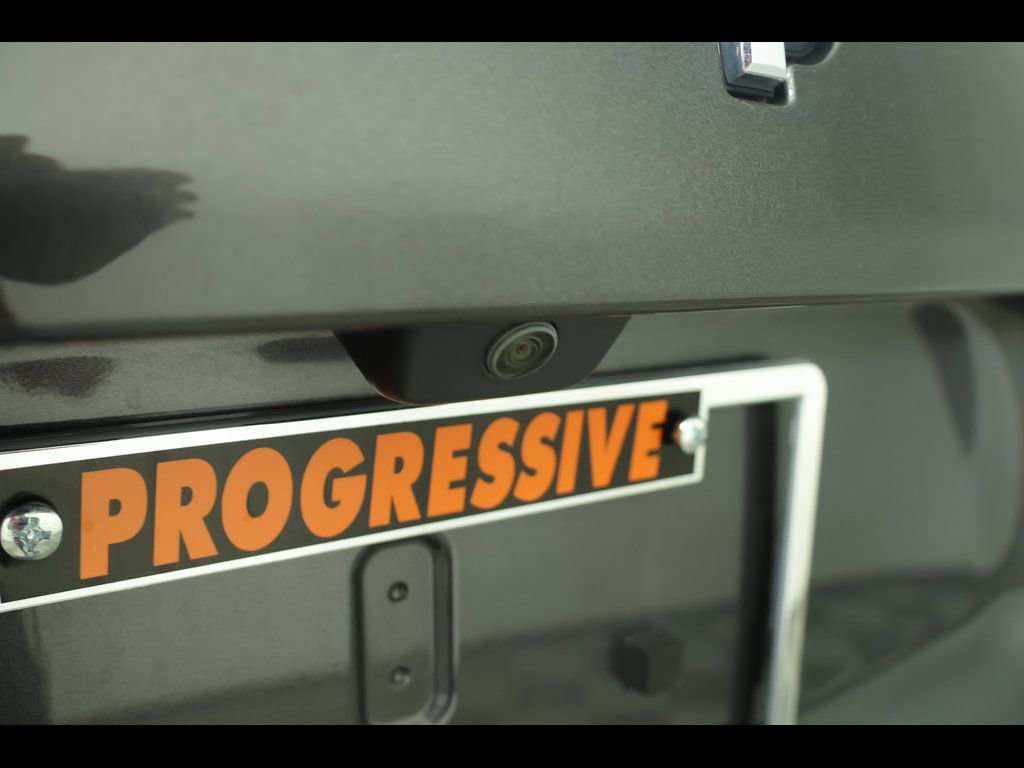 Used 2022 Jeep Cherokee Latitude Lux w/ Sun & Sound Group image 28