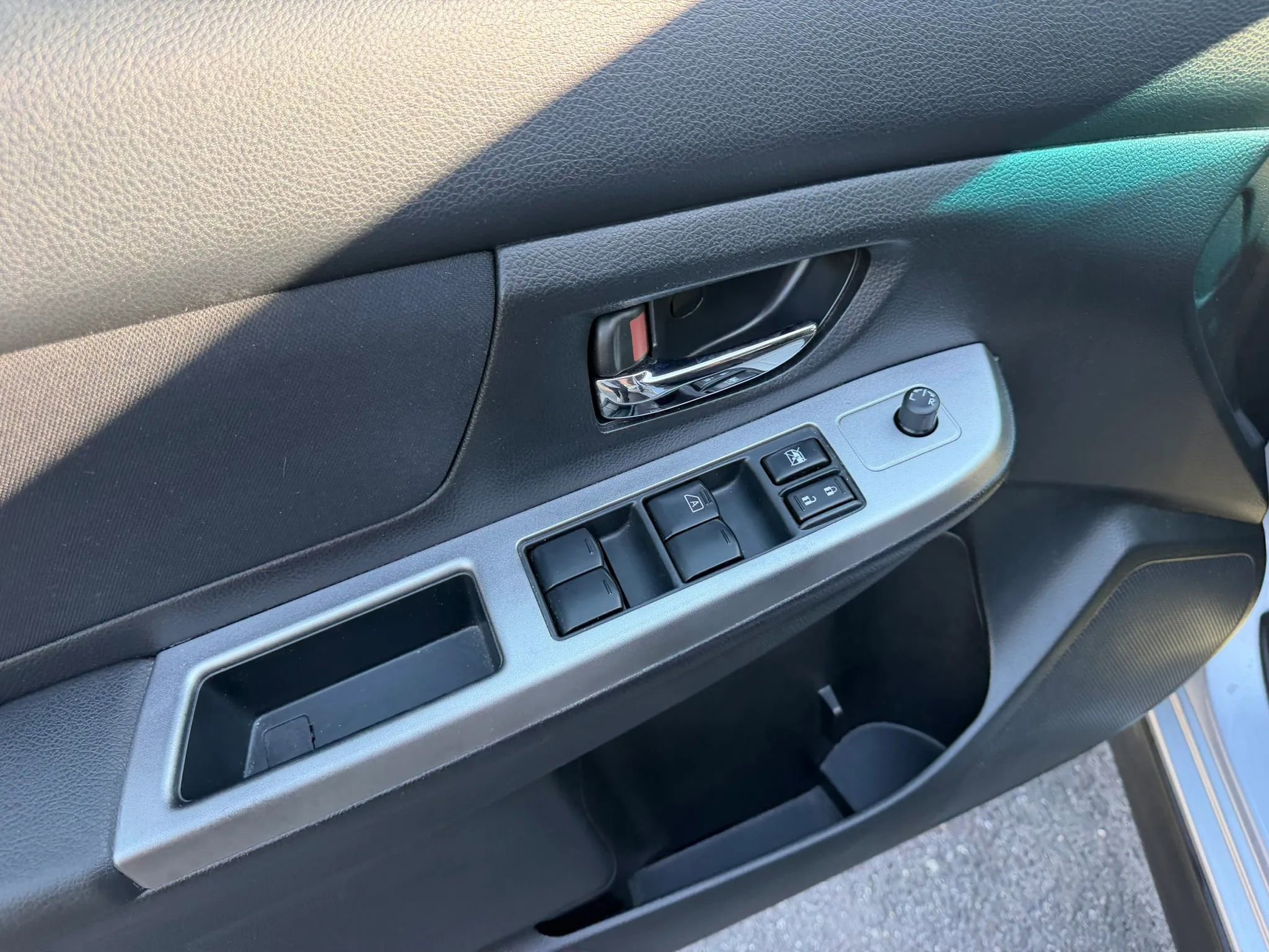 Used 2014 Subaru Crosstrek 2.0i Premium w/ Popular Package #2 image 23