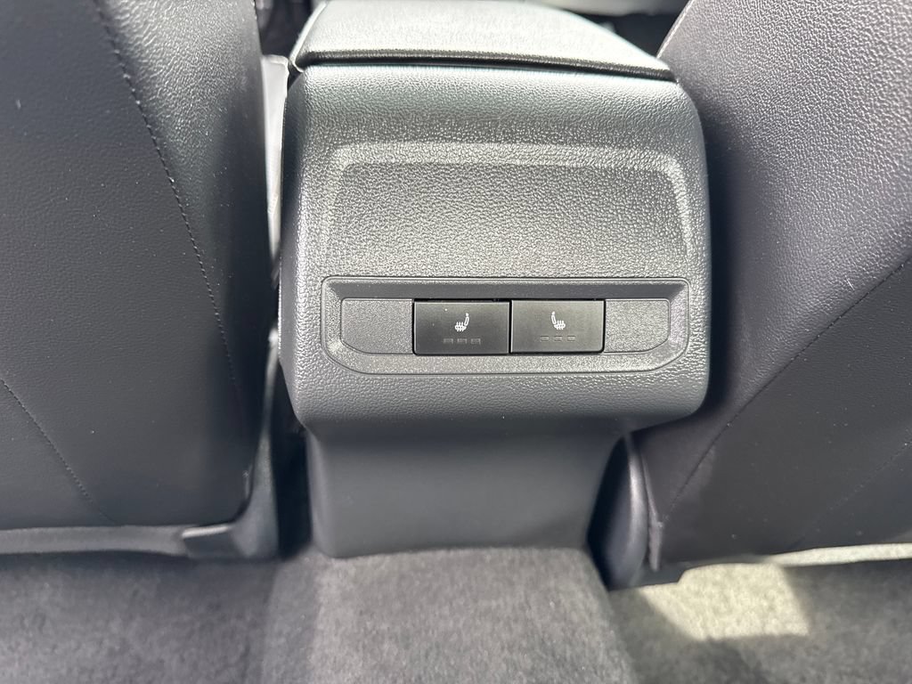 Used 2024 Volkswagen Jetta SEL FWD image 14