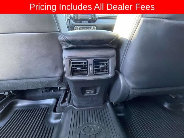 Used 2022 Toyota RAV4 XLE Premium AWD/4WD image 18