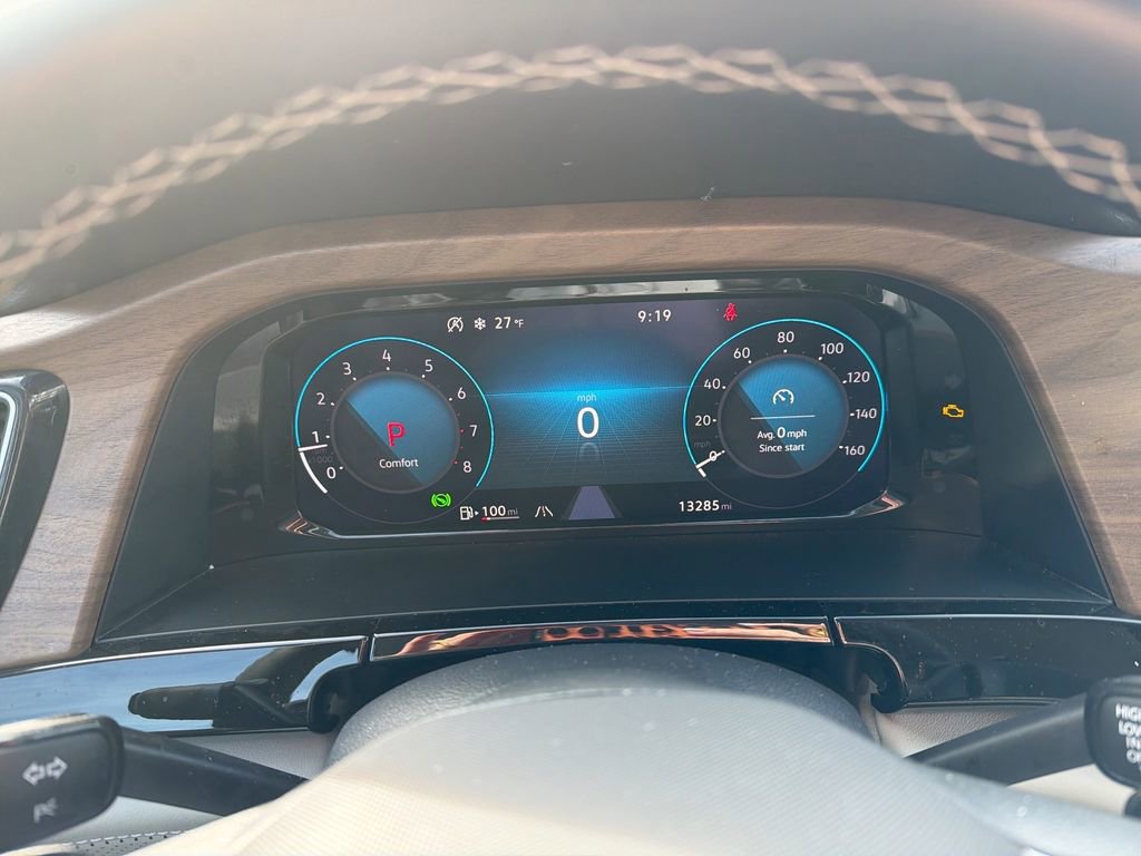 Used 2025 Volkswagen Atlas SE image 20