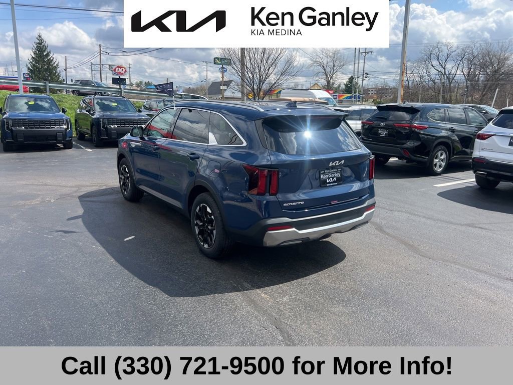 Certified 2025 Kia Sorento S w/ Panoramic Sunroof Package image 15