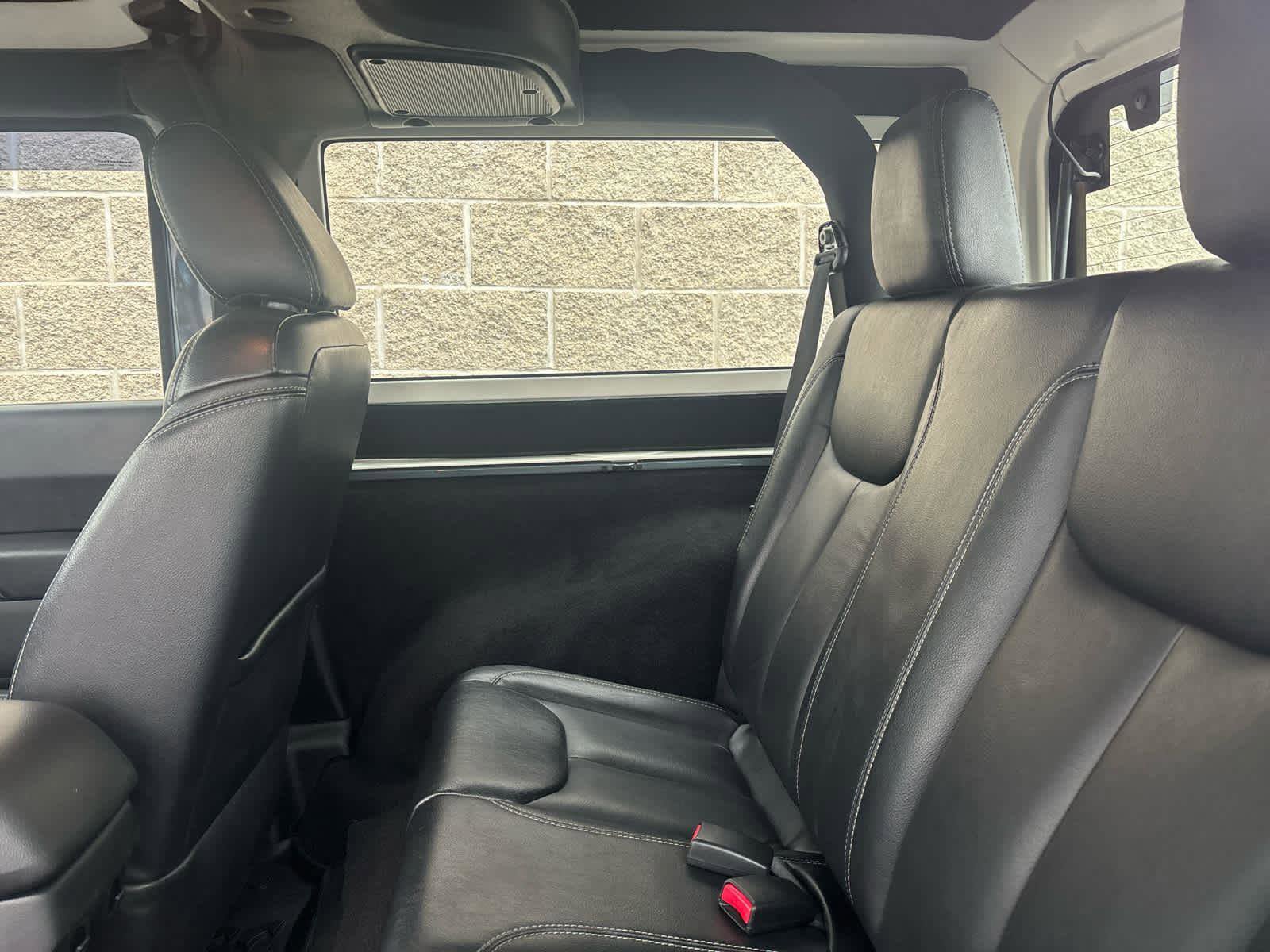 Used 2015 Jeep Wrangler Rubicon w/ Dual Top Group image 25