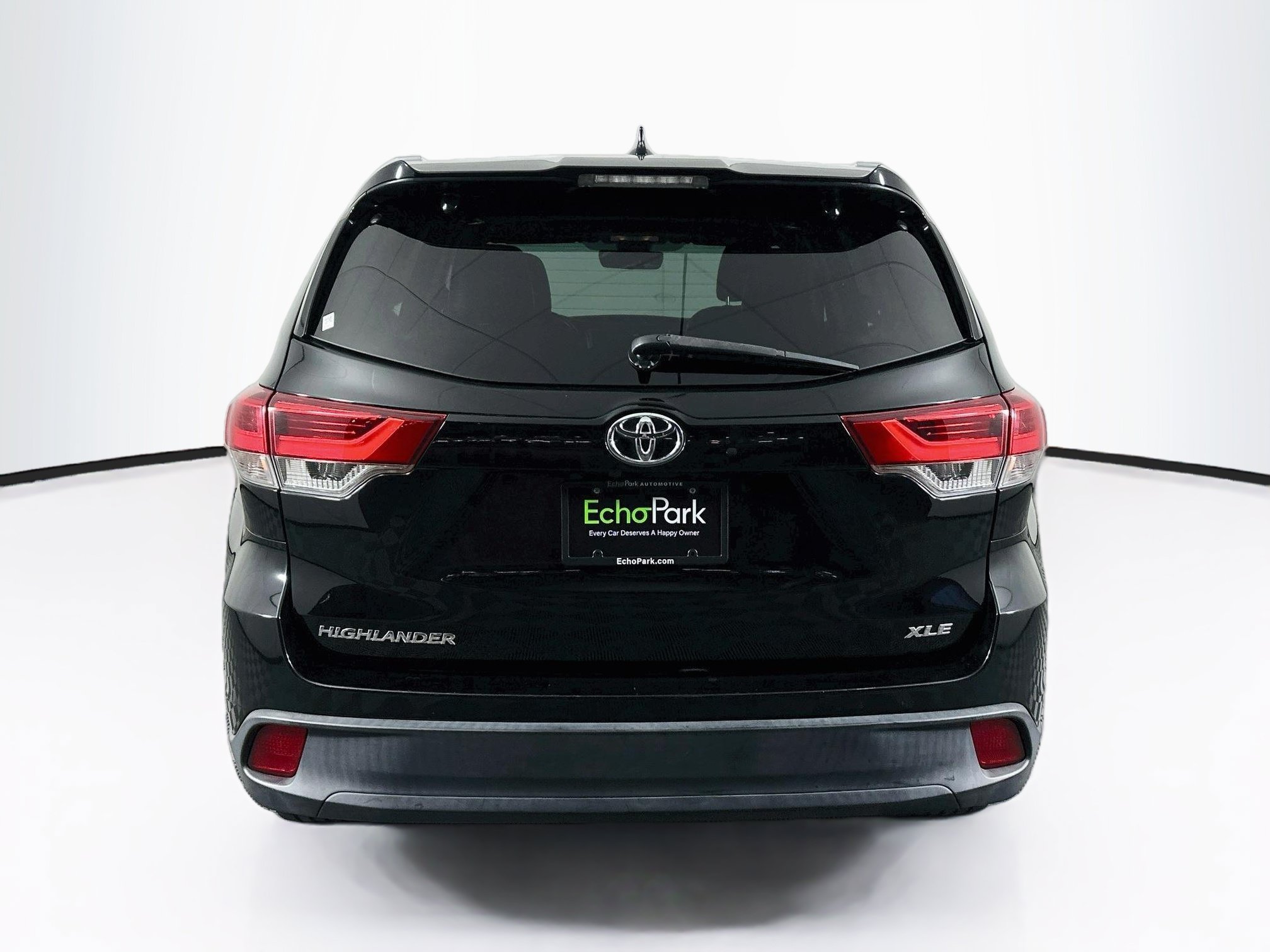 Used 2018 Toyota Highlander XLE FWD image 7
