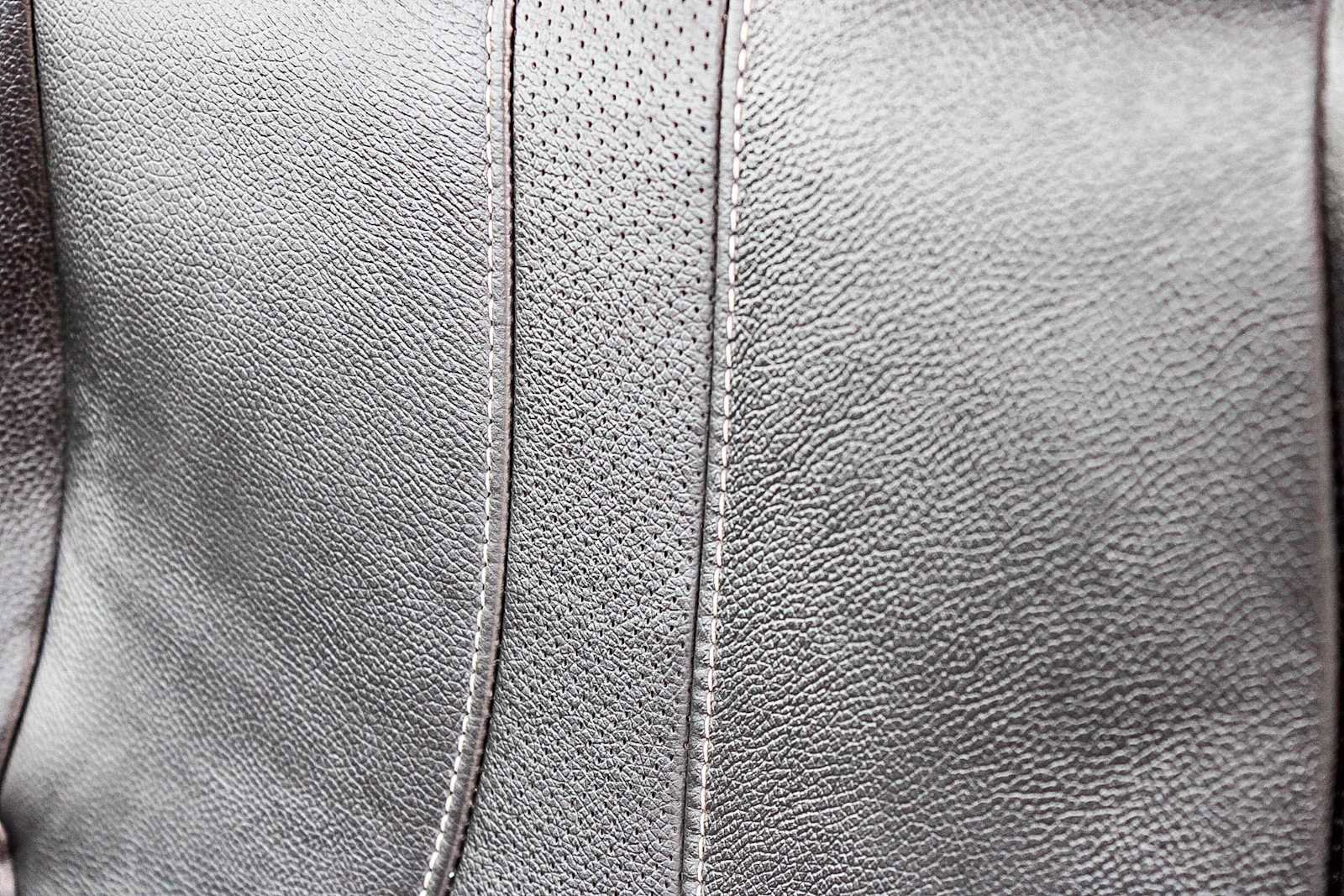 Used 2020 Acura ILX w/ Premium Package image 24