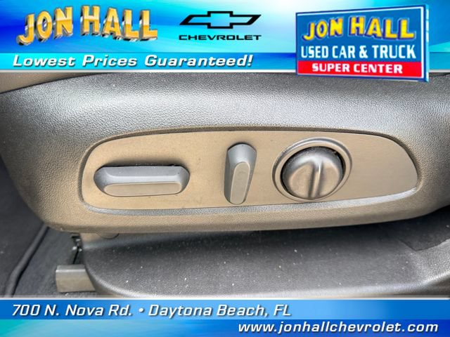 Used 2023 Chevrolet Traverse High Country AWD/4WD image 19