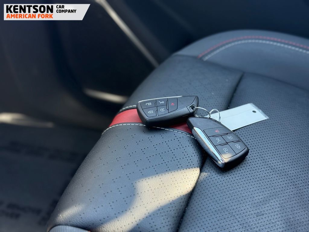 Used 2025 Chevrolet Traverse RS w/ LPO, Floor Liner Package image 46