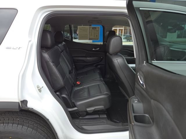 Used 2023 GMC Acadia SLT image 54