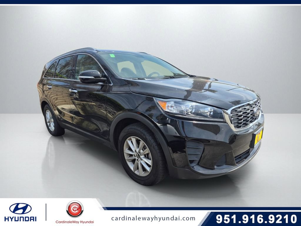 Used 2020 Kia Sorento LX w/ LX I4 Convenience Package FWD image 1