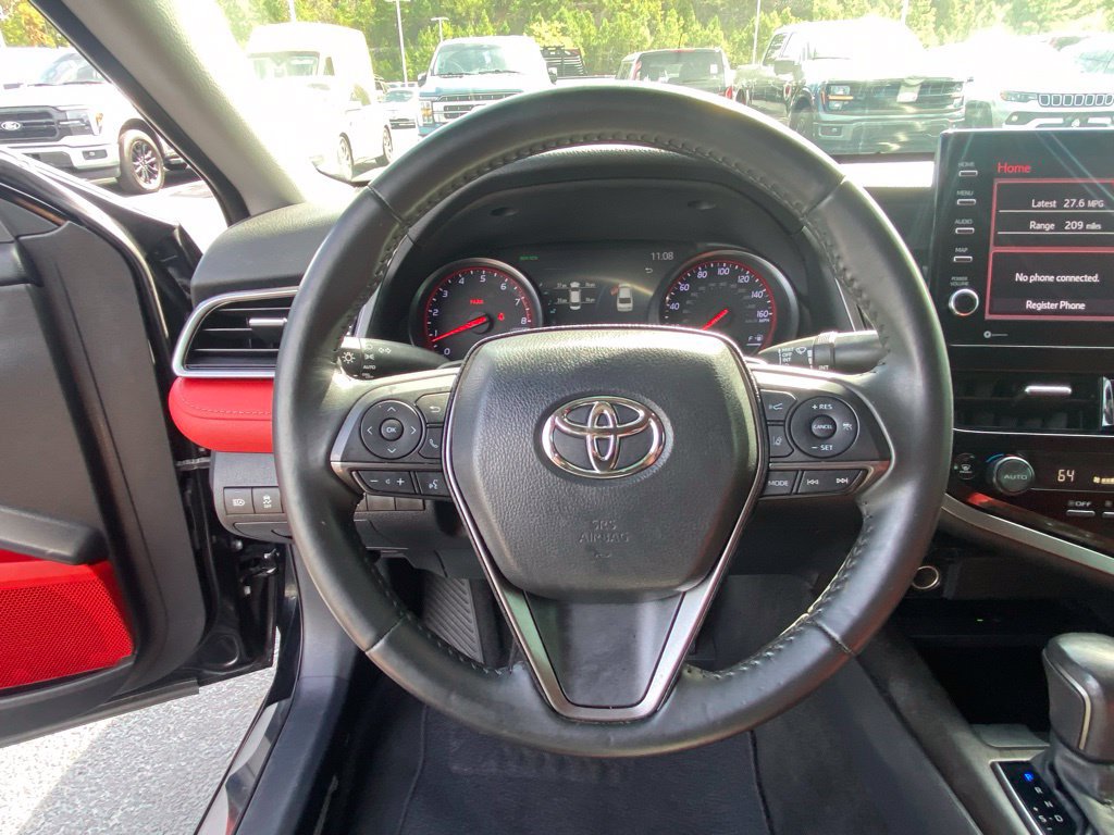 Used 2023 Toyota Camry XSE FWD image 13