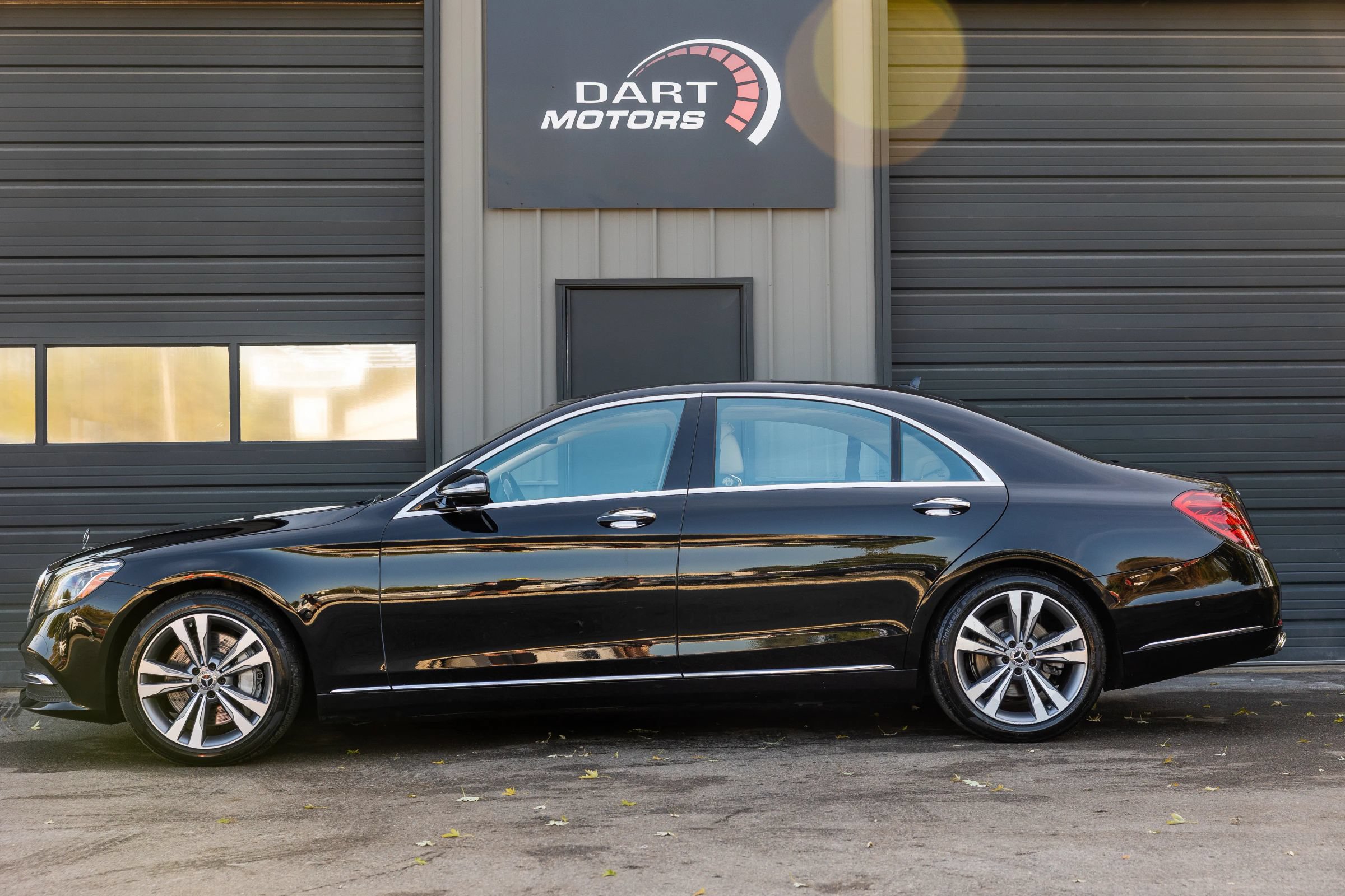 Used 2020 Mercedes-Benz S 450 4MATIC Sedan image 4
