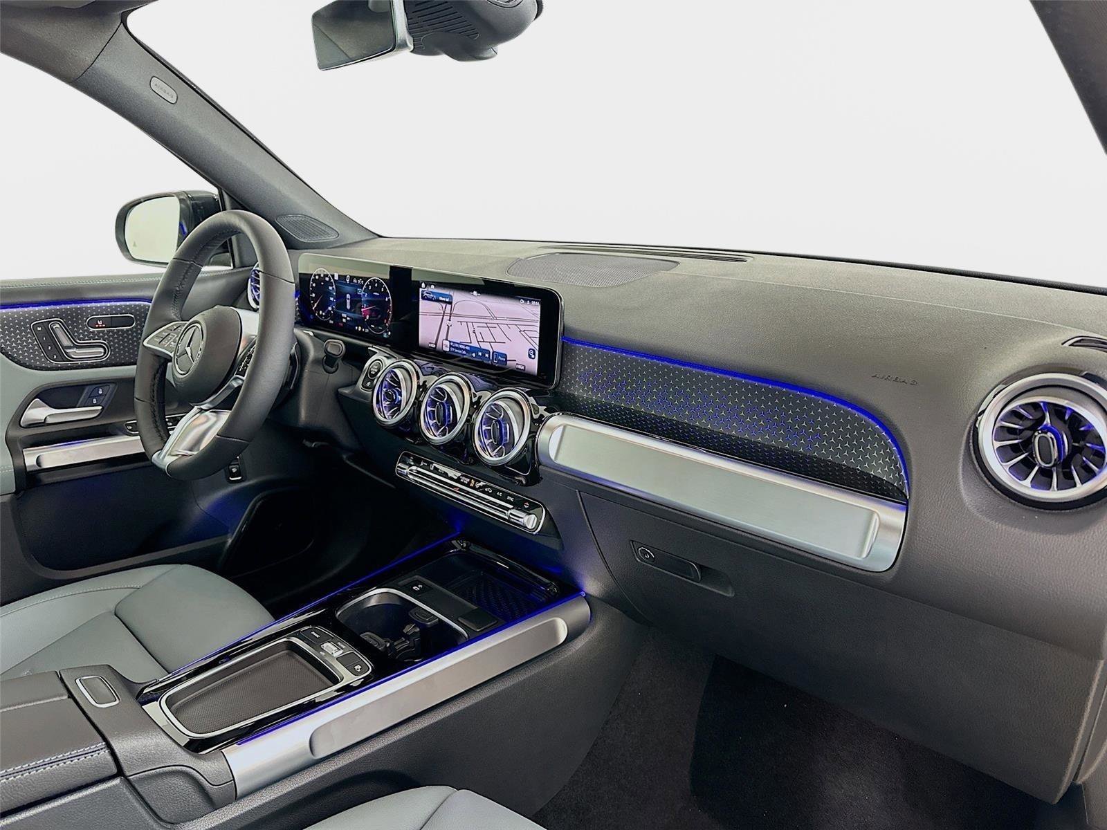 Used 2026 Mercedes-Benz GLB 250 4MATIC image 50