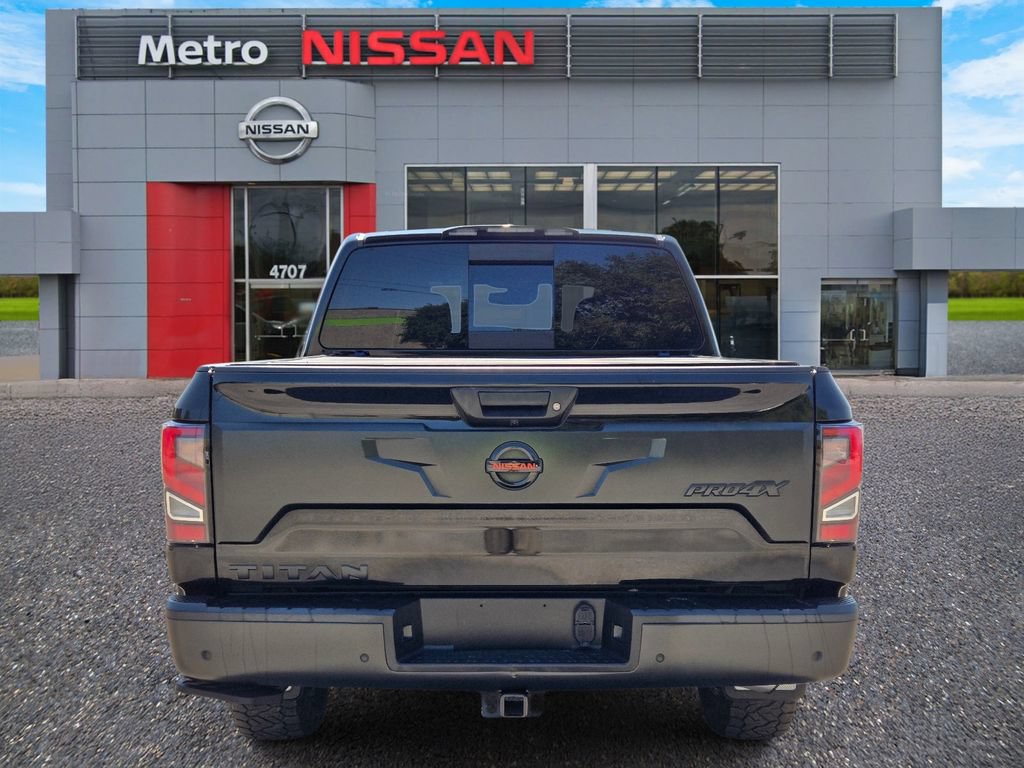 Certified 2022 Nissan Titan PRO-4X w/ Pro-4x Convenience Package AWD/4WD image 6