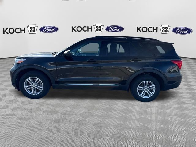 Used 2023 Ford Explorer XLT AWD/4WD image 4