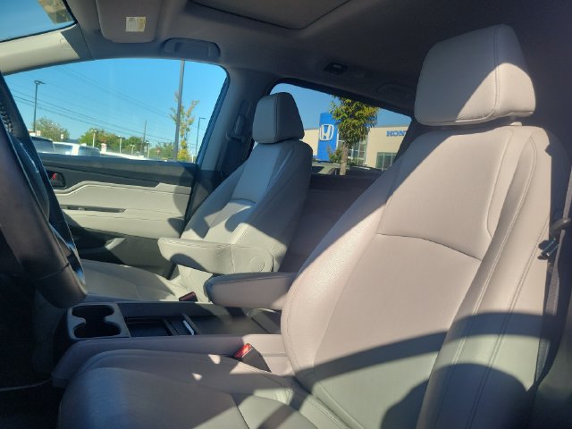 Certified 2024 Honda Odyssey EX-L image 12