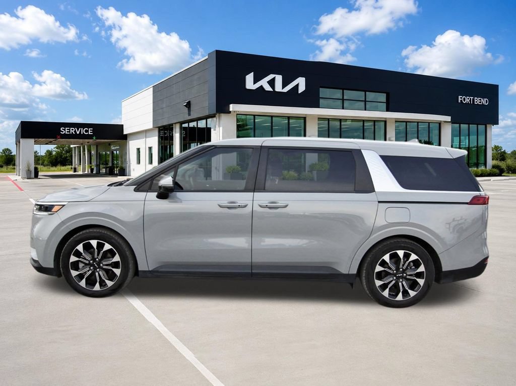 Certified 2024 Kia Carnival EX FWD image 8