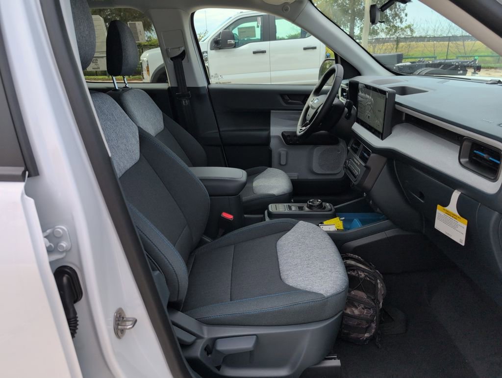 New 2025 Ford Maverick XLT w/ XLT Luxury Package AWD/4WD image 12