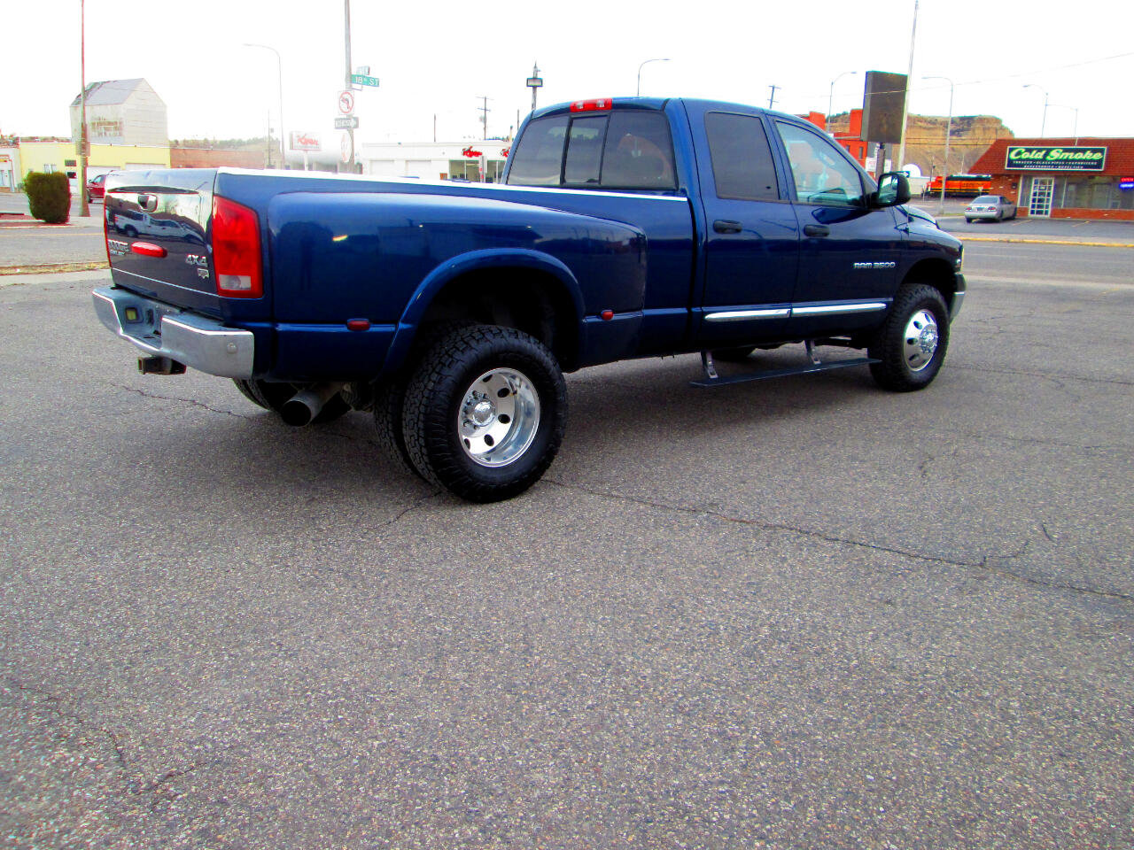 Used 2004 Dodge Ram 3500 Truck SLT w/ Trailer Tow Group image 3
