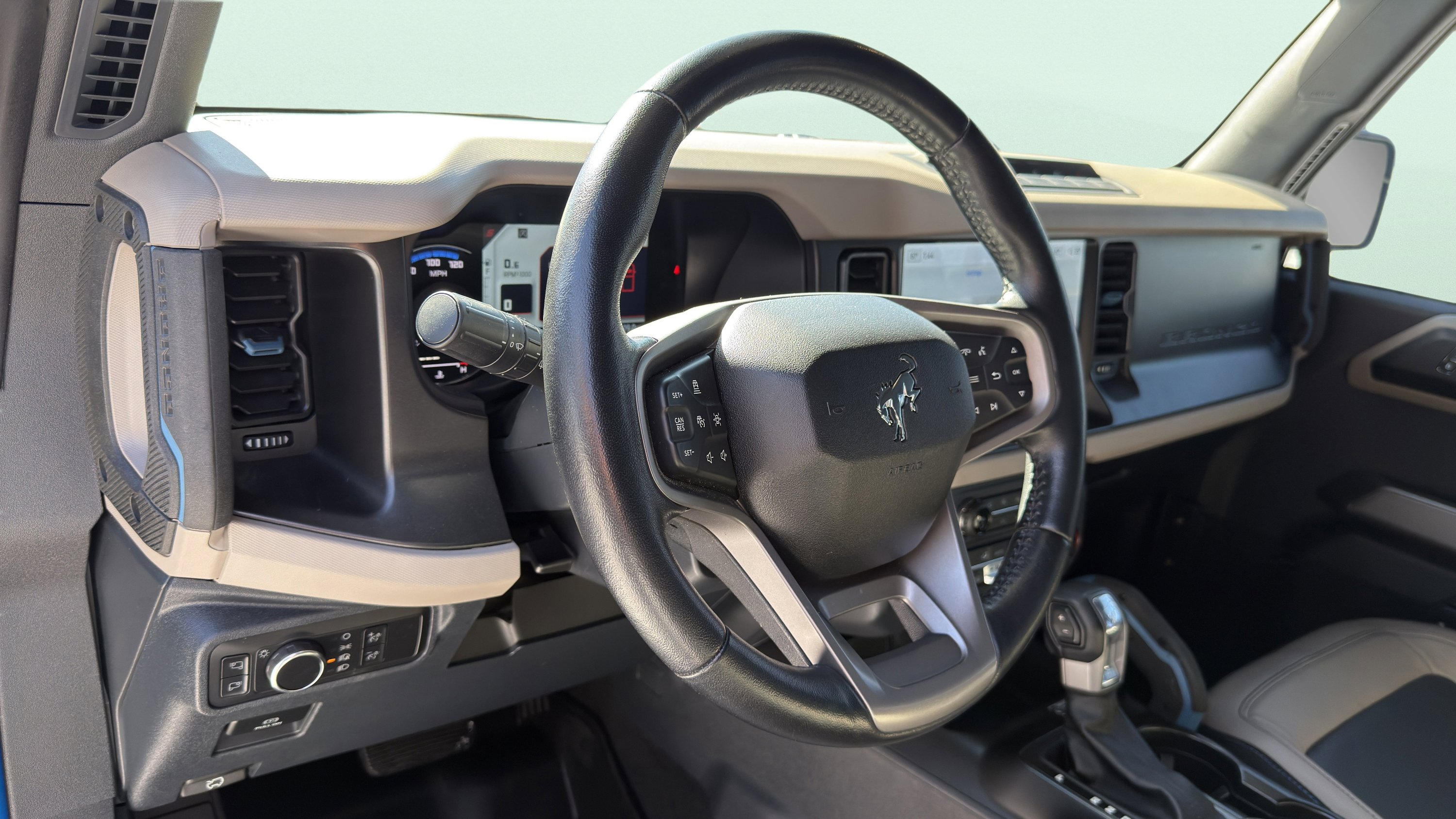 Used 2022 Ford Bronco Wildtrak image 23