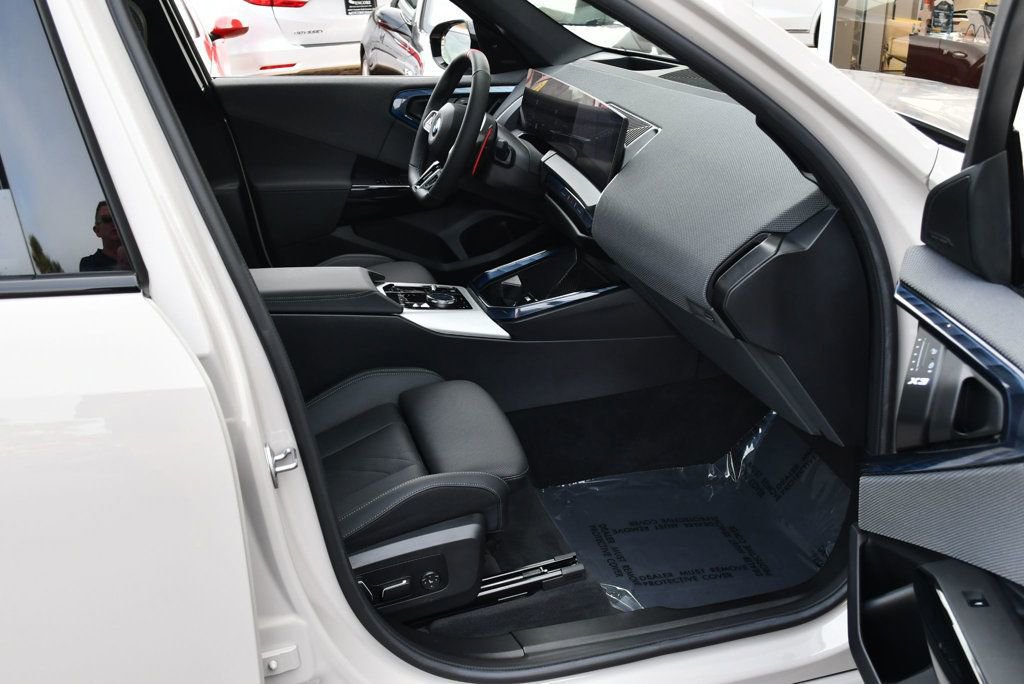 Used 2025 BMW X3 M50 w/ Premium Package image 22