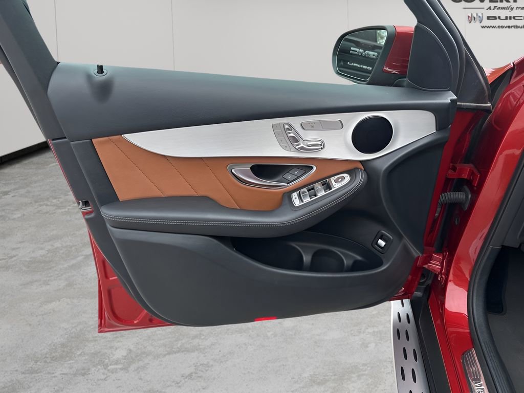 Used 2022 Mercedes-Benz GLC 300 image 25