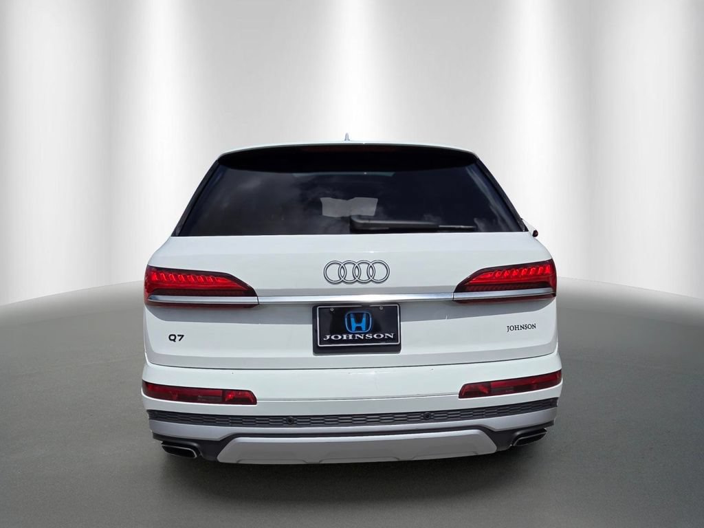 Used 2025 Audi Q7 3.0T Premium Plus AWD/4WD image 4