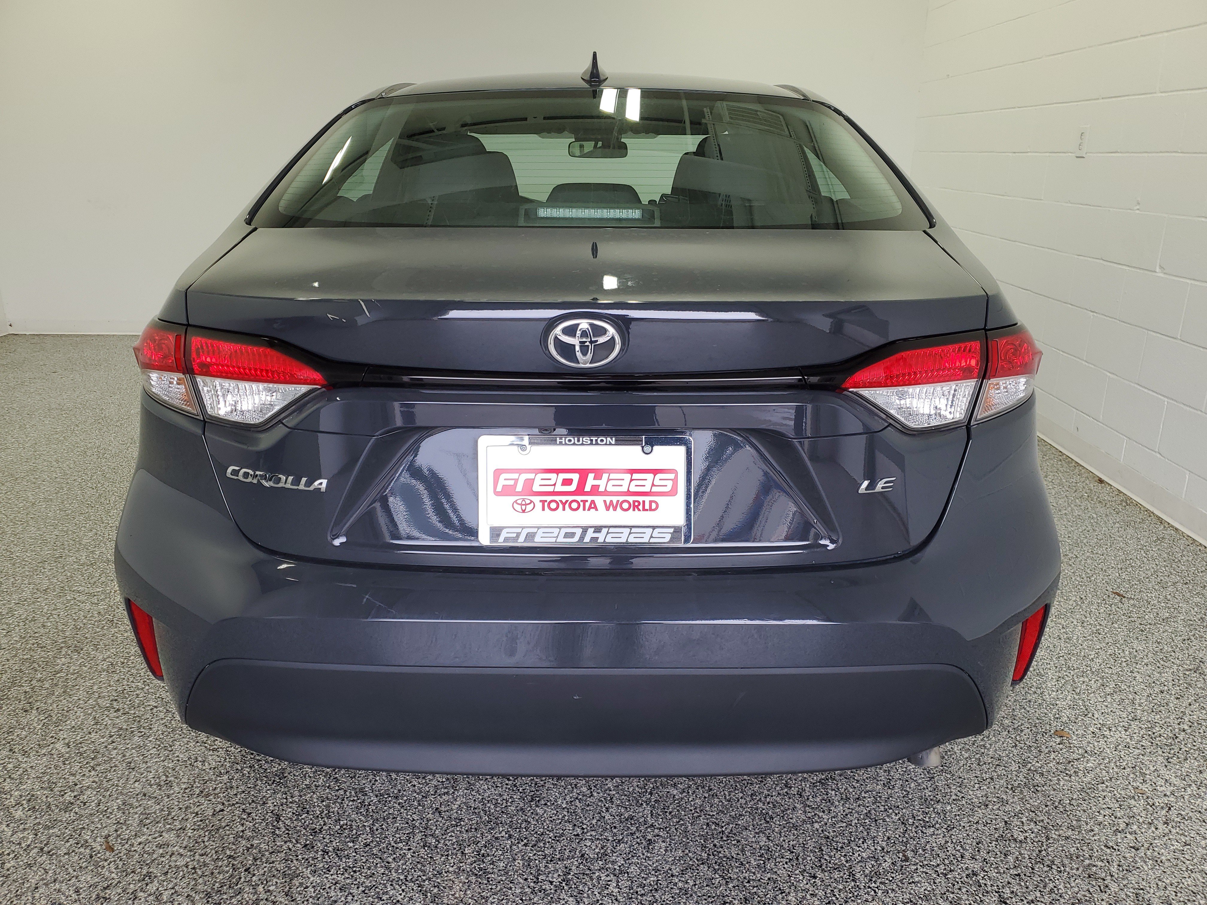 Used 2024 Toyota Corolla LE FWD image 7
