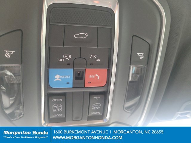 Used 2025 Jeep Grand Cherokee L Altitude RWD image 31