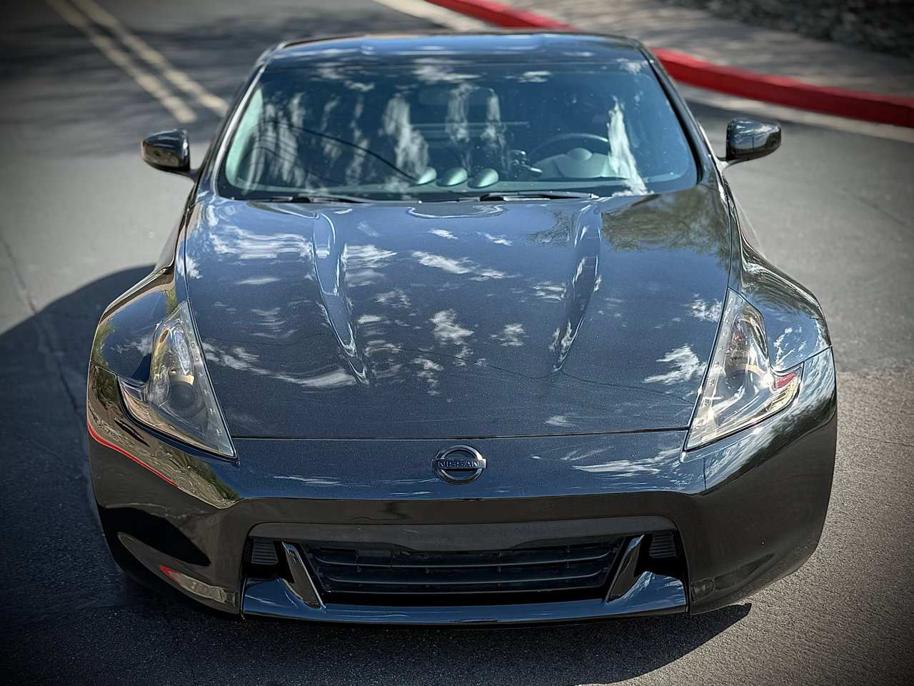 Used 2011 Nissan 370Z Touring w/ Sport Pkg image 14