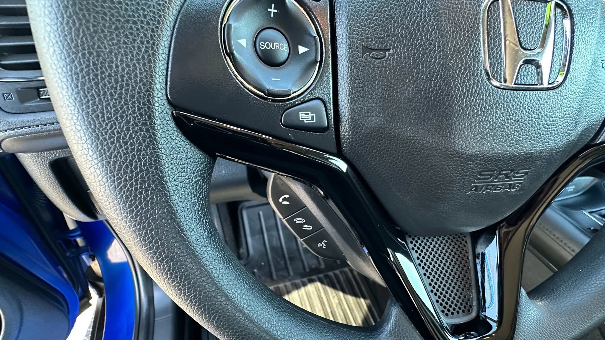 Used 2021 Honda HR-V EX image 24