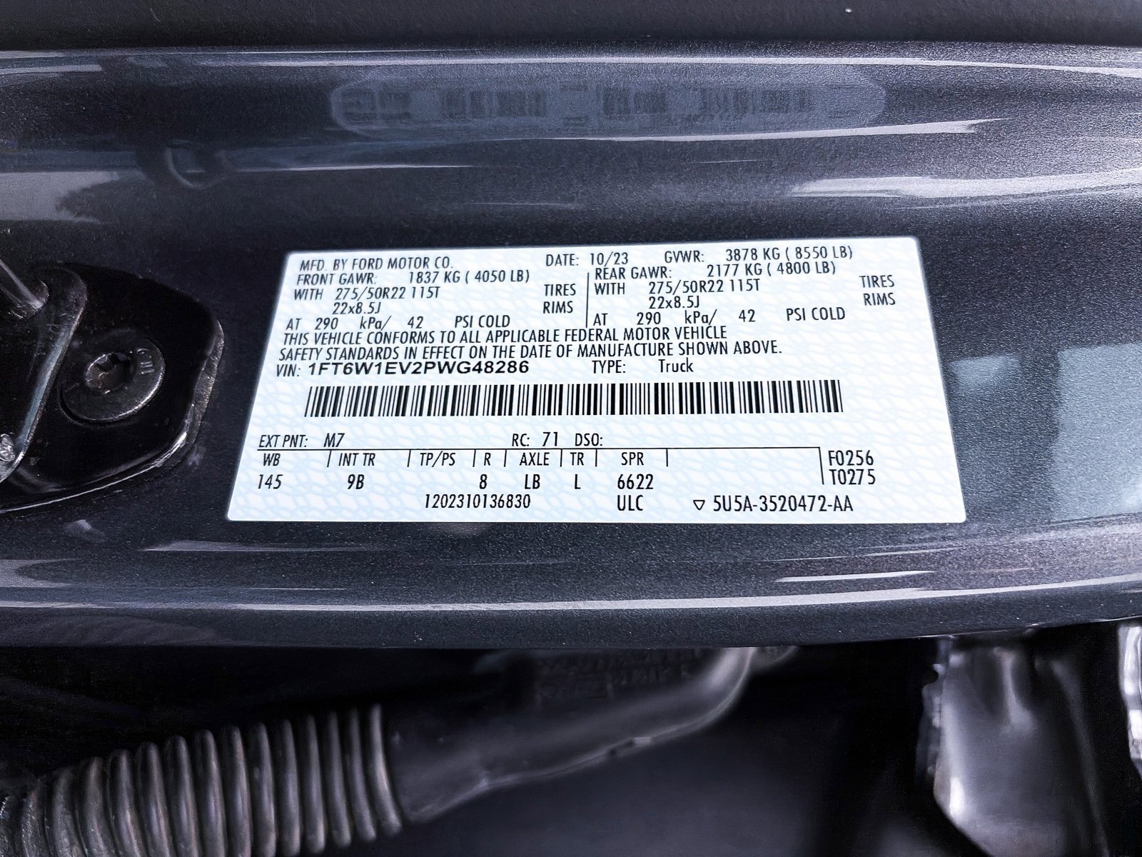 Used 2023 Ford F150 Lightning Platinum image 39