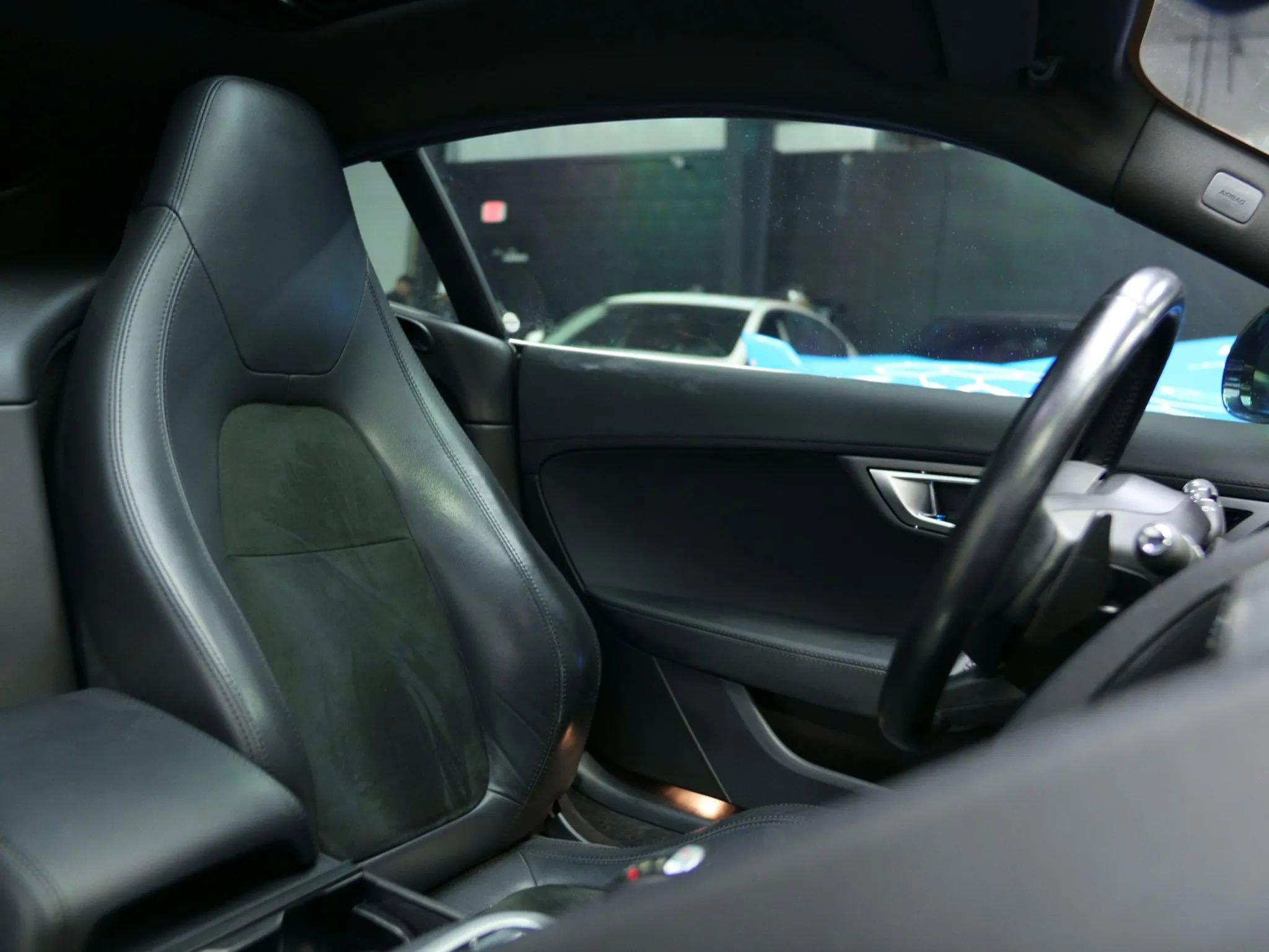 Used 2017 Jaguar F-TYPE Coupe image 28