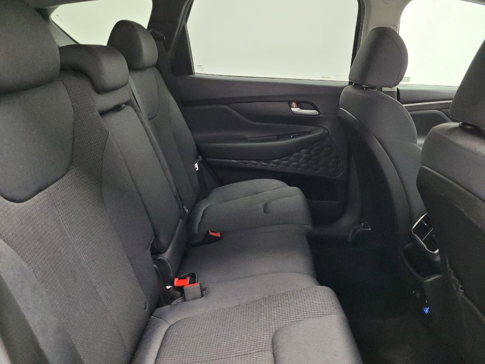 Used 2019 Hyundai Santa Fe SEL image 19