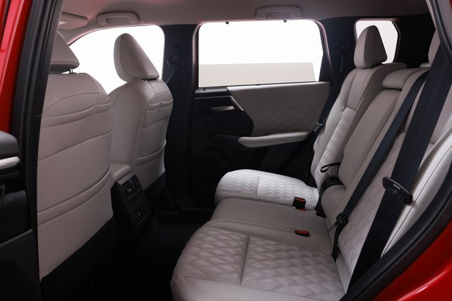 Used 2024 Mitsubishi Outlander SEL image 10