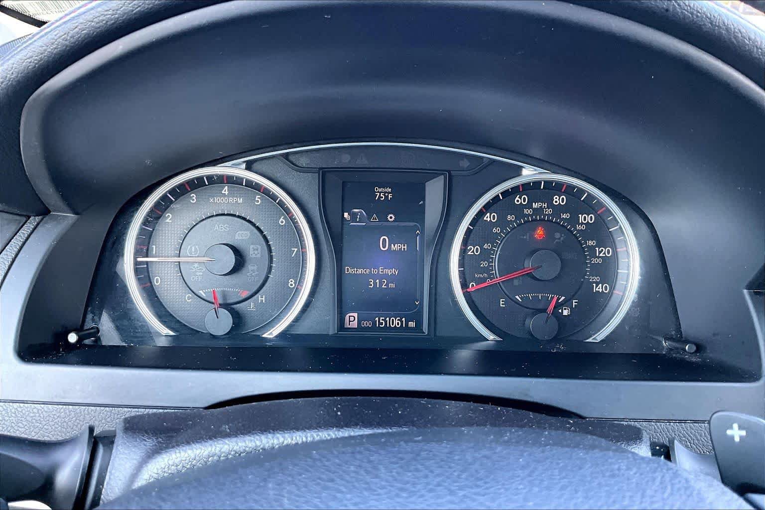 Used 2017 Toyota Camry SE FWD image 25