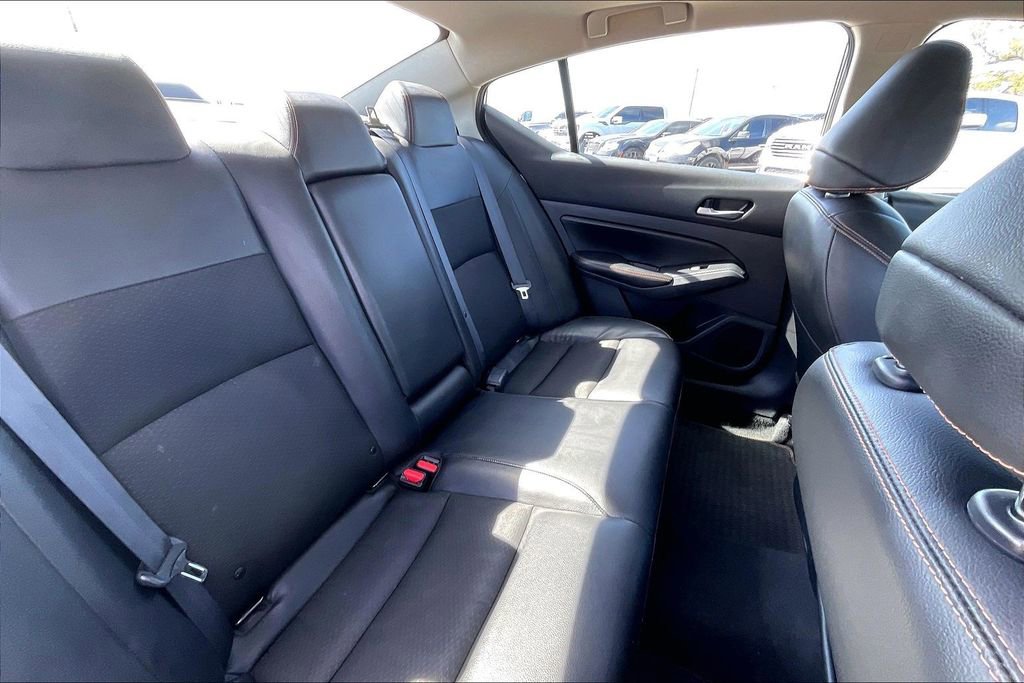 Used 2022 Nissan Altima 2.5 SR w/ Midnight Edition Package image 22