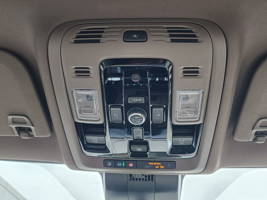 New 2026 GMC Yukon Denali w/ Denali Reserve Package AWD/4WD image 44