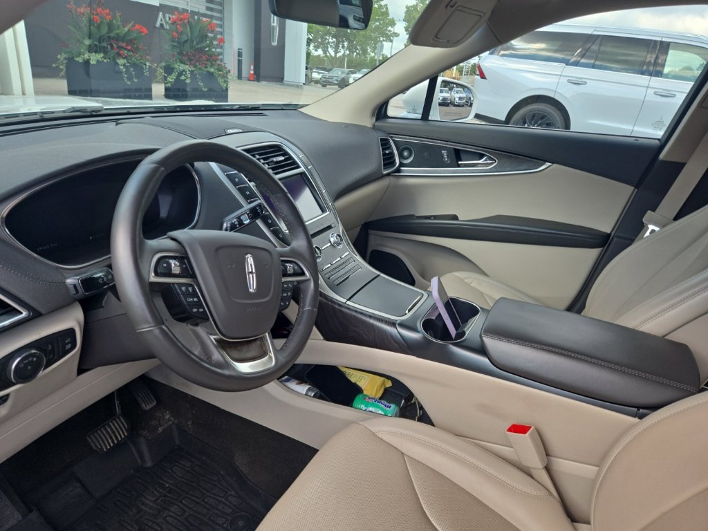 Certified 2020 Lincoln Nautilus Reserve AWD/4WD image 8