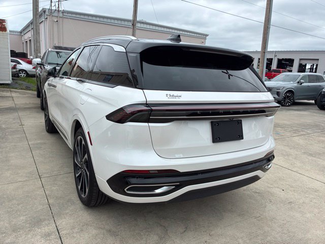 Used 2026 Lincoln Nautilus Black Label AWD/4WD image 4