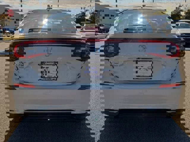 Used 2024 Honda Civic EX-L image 7