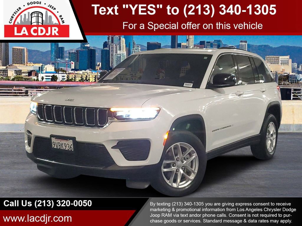 Used 2025 Jeep Grand Cherokee Laredo X image 1